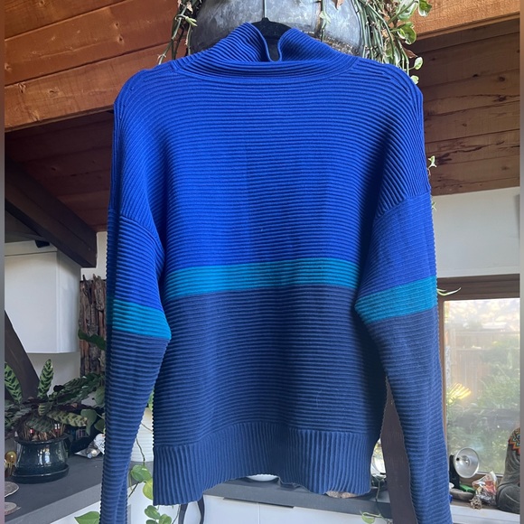 Nagnata retro rib sweater with turquoise stripe - Picture 1 of 2